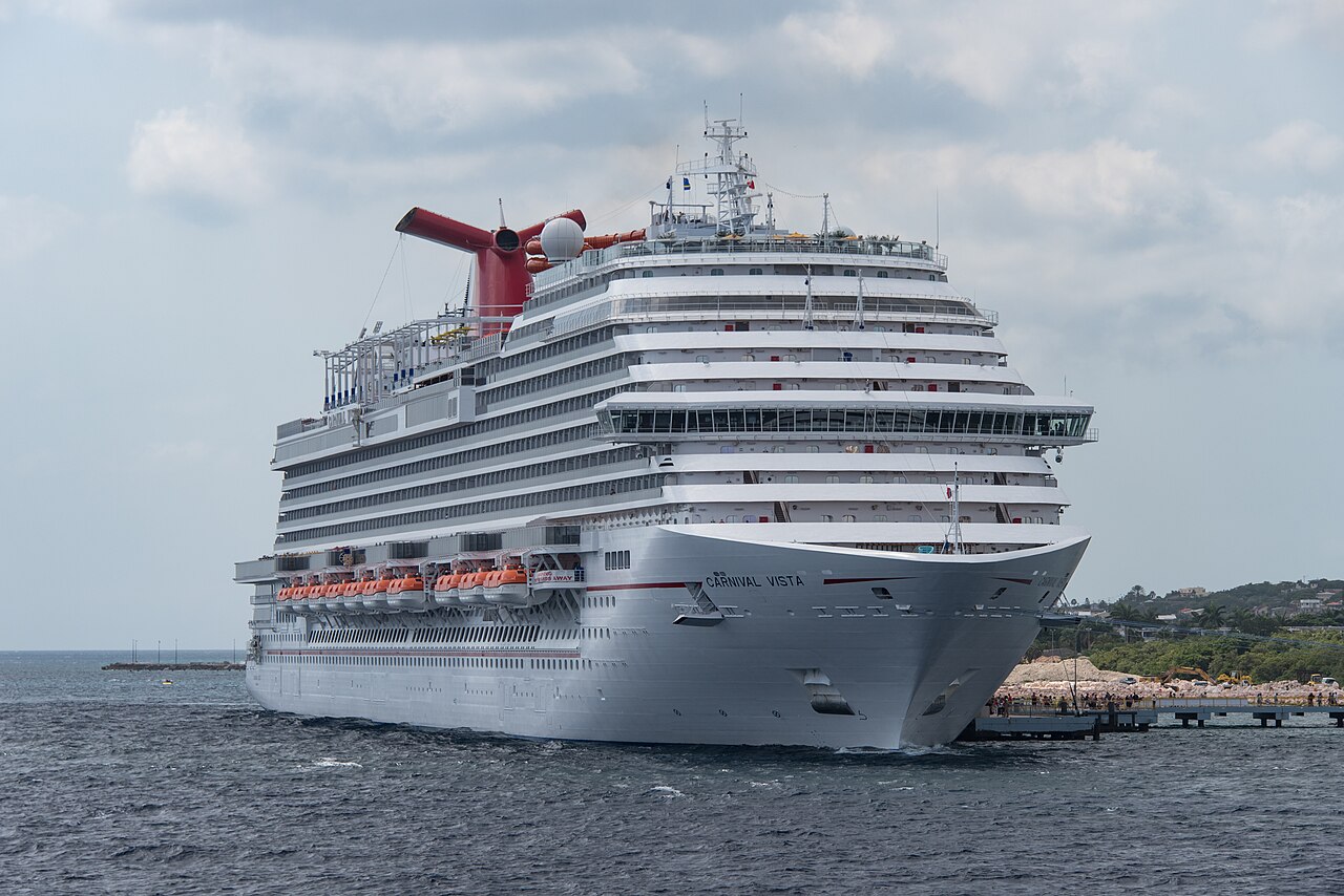 Cruise ship, CARNIVAL VISTA - IMO 9692569, in Willemstad, Curaçao on March 29, 2017.