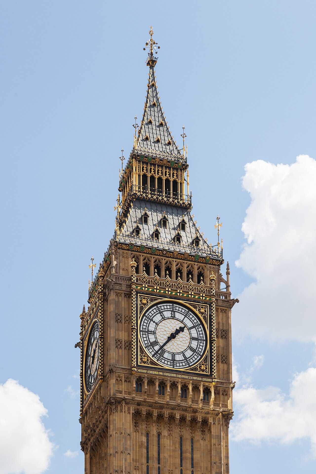 Big Ben, London, England


This is a photo of listed building number 1226284.